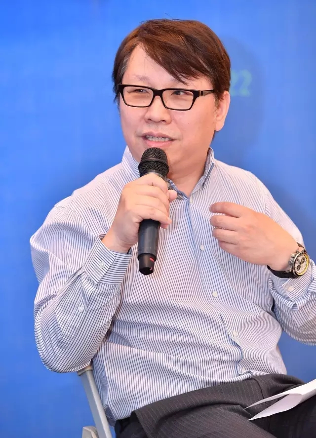 中国修建学会修建师分会理事、银娱优越会集团董事、总修建师黄向明