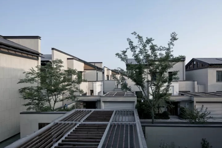 项目中公共空间与私密空间相互嵌套，，，空间感受富厚